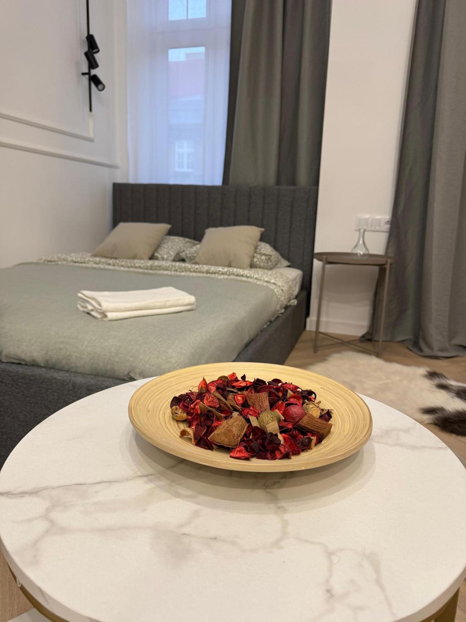 Апартаменты Coal & Copper Lofts Катовице Экстерьер фото